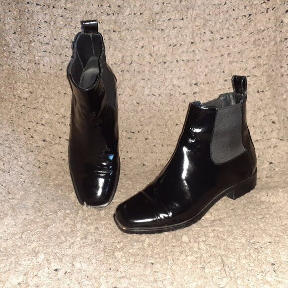 MAXMARA-Black Patent Leather Ankle Boots-Pull-On-Sz 36/6-Excellent - Picture 1 of 8